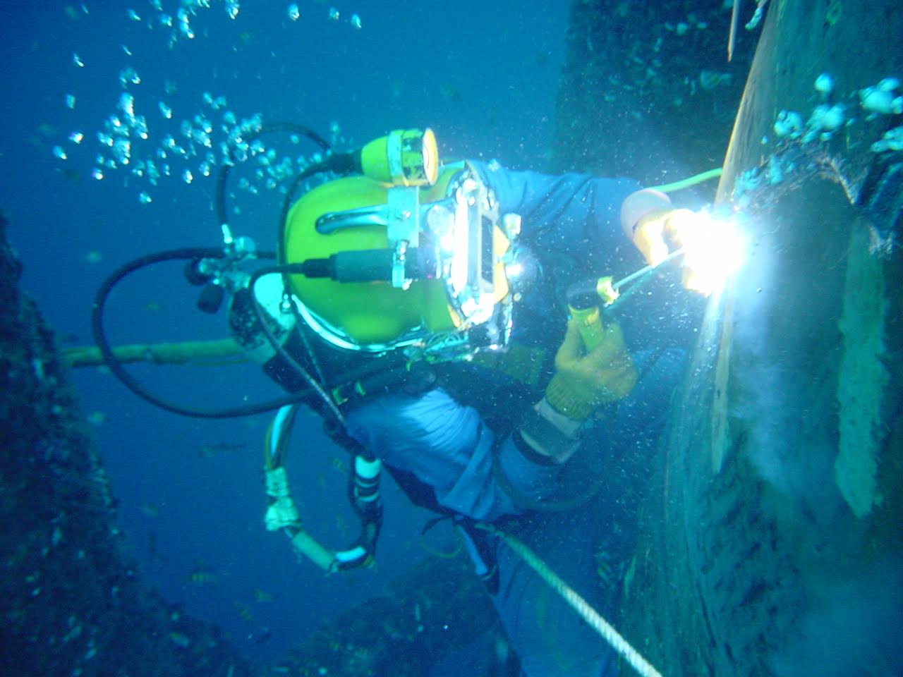 underwater repair